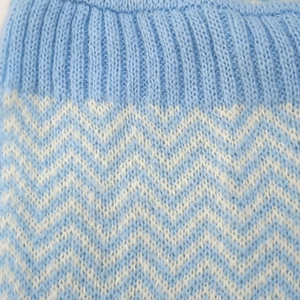 Knit Infinity Scarf - Picture 2 of 3